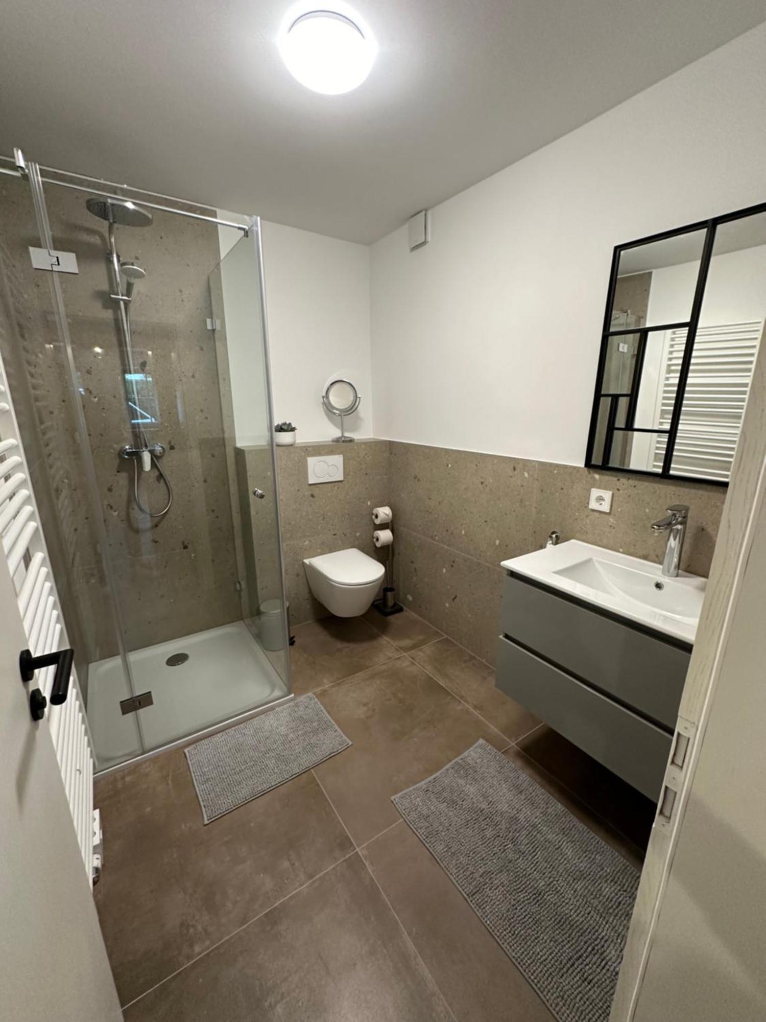 Living 77 Apartment Fulda Bagian luar foto